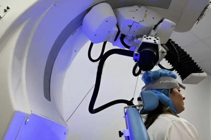 Personne traité par aimant dans une pathologie de fibromyalgie